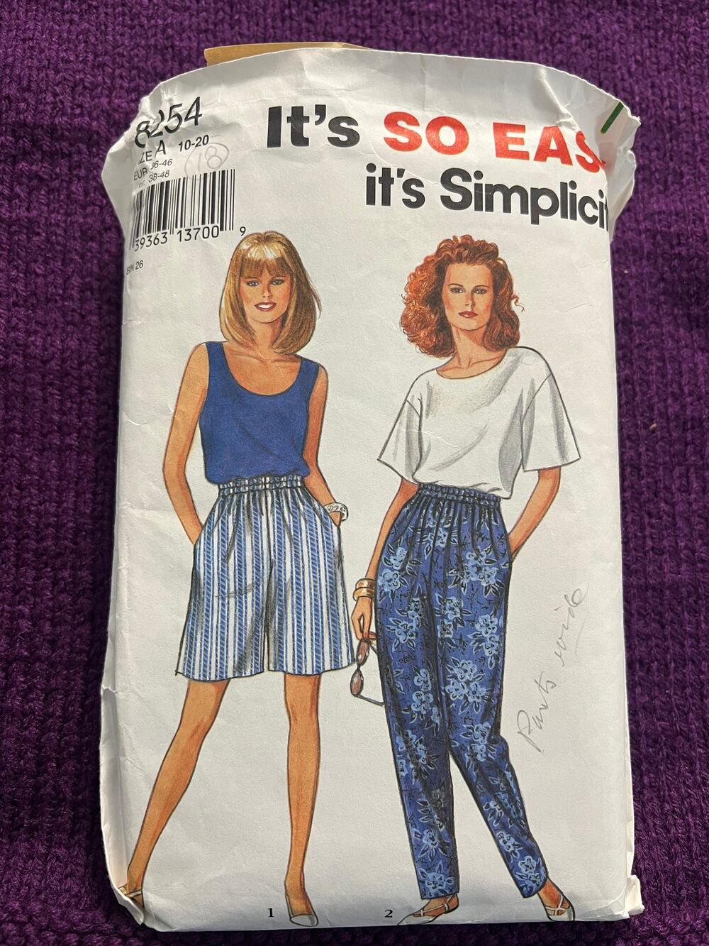 Simplicity Sewing pattern 8254 tank Tshirt shorts pants size 10-18